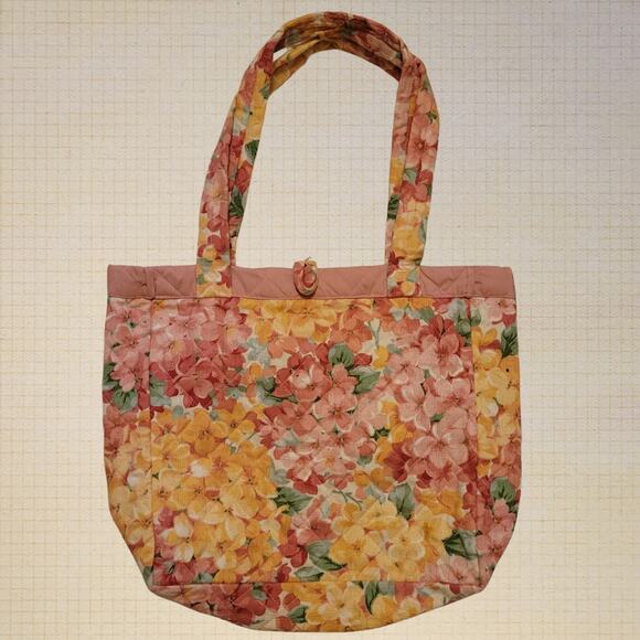 Handmade Quilted Floral Pink Bag Cottagecore Tote Button Hook Closure - Picture 1 of 5